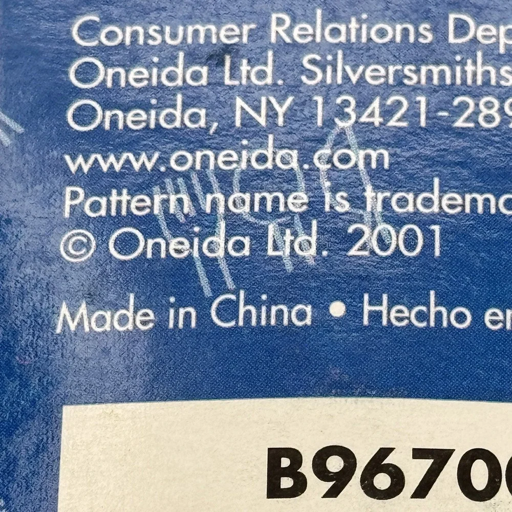 Oneida Immaculate Secretariat 20 Pc Flatware Set Service for 4 NOS Stainless